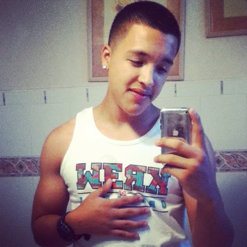 Twin |6teen |Junior At Hanks High School |Follow me :)