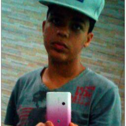 Sou amigo de quem é meu amigo.. =) 
Não gosta de mim suave entra na fila ♪