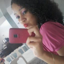 ... E eu simplismente amo ele mais que tudo nessa vida sz