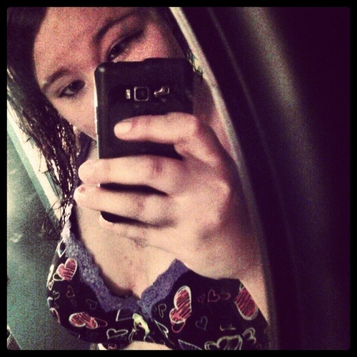 #TEAMFollowBack #FollowBackorGetDeleted
Follow my bestfriend @misssdeelove

#bangbang