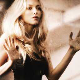 People break, it's biology, babe. || {THG RP | AU} || 	[#TeamCareers • #SinglePringle]
