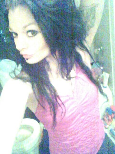 darkmejosie's profile picture. I like to provoke and love poeple reaction ;) i do visual art .i play bass and litherally musik is my relief