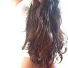 Uma twitket ! com : @BarbarahCanuto   @Camilla_alika e @gabipiraa
