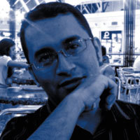 ronaldoal's profile picture. Publicitário e Ilustrador.
Ama 🐶🏖️🎸♠️ e 🎮