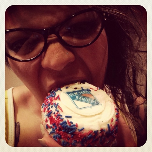 osaraba's profile picture. a greater evil than sin itself. fannish. she/her. #NYR #PWHLNY #LGM. ACAB. BLM!