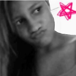 tenho doze anos sou belieber
e sou muito alegre kkk's :)))