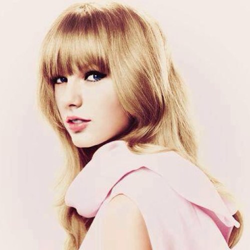 Hey Waza I'am Rusherfhv Prisioner Swiftie Lovatic Germaniter Tributo Belieber and Brat Follow me and Follow you :3 XOXO #Its'XimeBitch
