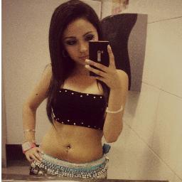 FloorzCherryKit's profile picture. Si ries el mundo reira cotigo
si lloras solo te mojaras la cara