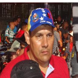 Creando Conciencia Revolucionaria, Motorizados Hugo Chavez Frías, OIM N. Estudiante Derecho pin 2637F39E