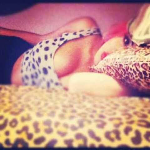 bisexual ( ; and proud . & im not a fake so dont call me one -_- . ( IM A HUGE FREAK ) ;D .