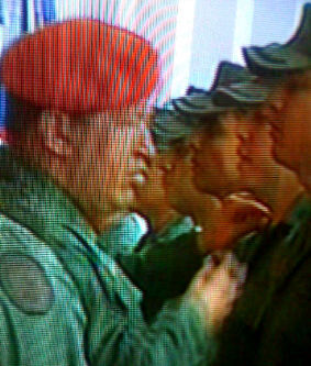 Revolucionario, Antiimperialista, Socialista y CHAVISTA.