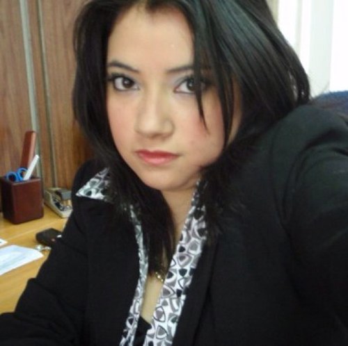 Mavieco's profile picture. Internacionalista. Actualmente desempeñándome en el área de Comercio Exterior. Una mujer de facto...