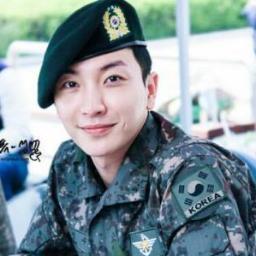 ayanghyukjae's profile picture. I LOVE ♥ 슈퍼주니어 ♥ (´⌣`ʃƪ)♡ || (´⌣`ʃƪ)♡ ||  Proud to be E.L.F (• ˆ⌣ˆ •) | Saranghaeyo @AllRiseSilver (づ￣³￣)づ♡♡ || (♉˘v˘)♉