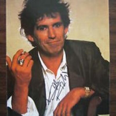 elayne1388's profile image