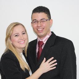 Pastor, casado com a Pastora Ellen Medeiros, Lider da Igreja Apostólica Tabernaculo do Avivamento no Itanhangá,Escritor, Conferencista, Palestrante, Radialista.