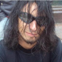 Soy Rojo de Corazon (UE), Baterista, Ing. Electrico y Trabajo en Movimiento Despreciado y Desechado de Quilpué y Santiago.