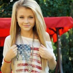 Selam ben Sinem  :) #TakipEdeniTakipEderim ... :)
My Life Avril Lavigne and Forever Little Black Starr
Takip edeni takip ederim :)
ͥ ᶫᵒᵛᵉᵧₒᵤ