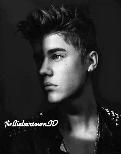 I saw him flick his hair, I was struck. When I heard him singing, I fell in love. 19-year-old boy that is very intriguing. Justin Bieber. #BELIEVE