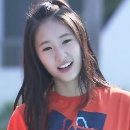 Verified Krystal Jung from @VirtualWorld_RP | #KaumElite #SMentGlobal  #VirtualClone #WeAreSM ΣDØGΔDØ | follback? Mention juseyo ♡