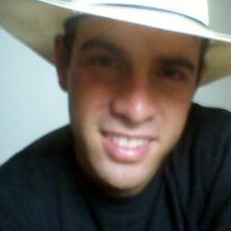 No caminho da vida que é cheio de espinhos;
sempre um pedacinho temos que passar....