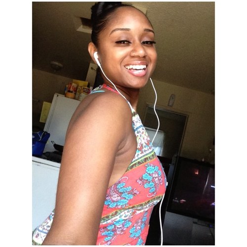 I like what I like....check me out on instagram
keeping_up_with_mysha