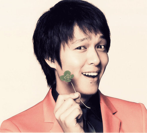 Member of Kanjani8. JohnnyEntertainment |LOVE Keceh Badai family|takamina ♥|#JEcrewID #FakeID | I'm handsome guy (ɔˆ ³(ˆ⌣ˆc) . Polbek, just mention \(´▽`)/