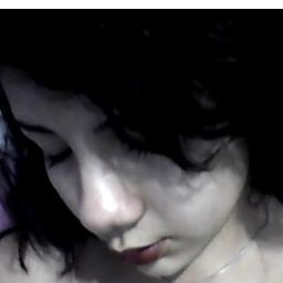 Hi Bitches :*
Self destruction is such a pretty little thing...