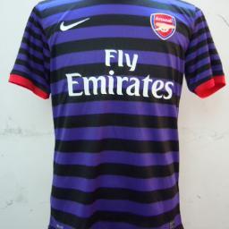 Ropa calidad THAI, idéntica a la original. ¿A QUÉ ESPERAS PARA COMPRAR? (SERIEDAD Y ENVÍO GARANTIZADOS) futbolcamisetas17@gmail.com