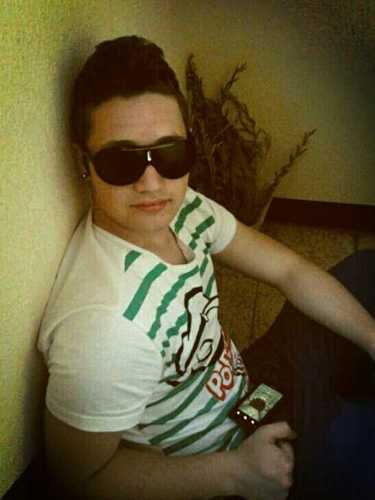 adrianelrubio7's profile picture. 