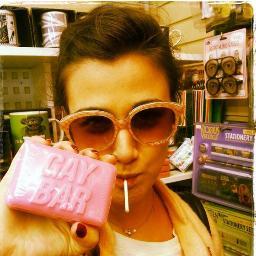 EsterMangasMayo's profile picture. Spanish. Theatre Arts Grad. Drama Queen.