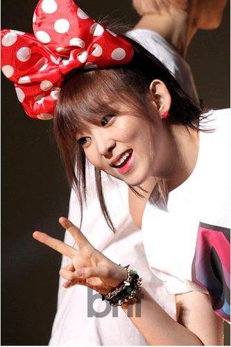 หมูน้อย ควอน โซฮยอน มักเน่แก้มย้วย จาก4minute ค่ะ ลองมาคุยกันก่อนได้นะคะ ^^ #94line