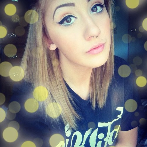 _BeautyByBrooke's profile picture. Cosmetologist in Training at Empire Beauty School :: Hair :: Nails :: Facials :: Makeup