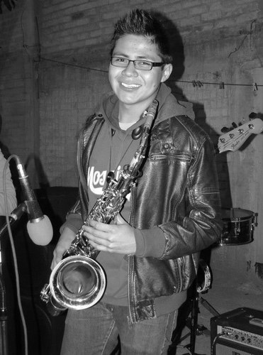 La música se hizo para compartir y no para competir