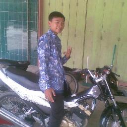 Tuntutlah ilmu..dari kecil hingga besar karna ilmu lah yg akan menuntun jalan kesuksesan... =Follow me=
