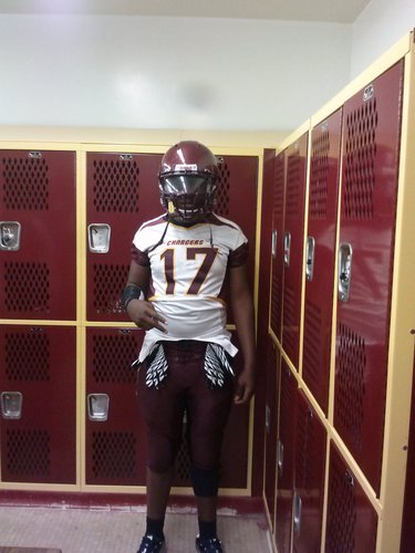 NOBODY GOING STOP MY HUSTLE ON THE FOOTBALL FIELD ! Hallendale pride !!