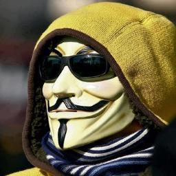 من فـيـا تعـــلمــــنااا الإصــرااااار  من أأأنيستا نأأأأخذ الأفـــكااااار  ومن اليو ميسي نتعلم الإبهااااااااااااار