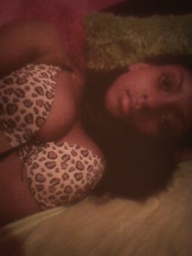 LahnayLove_'s profile picture. aint NOTHING more important than the MULA