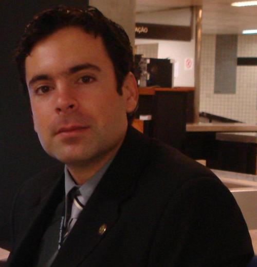 marcelotonello's profile picture. No voice this country.