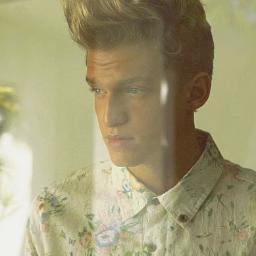 Junto a Cody escribimos un ocho tumbado. Angels por encima de todo. ¿@CodySimpson ? Our idol.