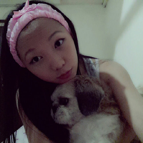 pocker_V's profile picture. You are my everything, because you are my everything, I'll give you everything mom @MeigaLim