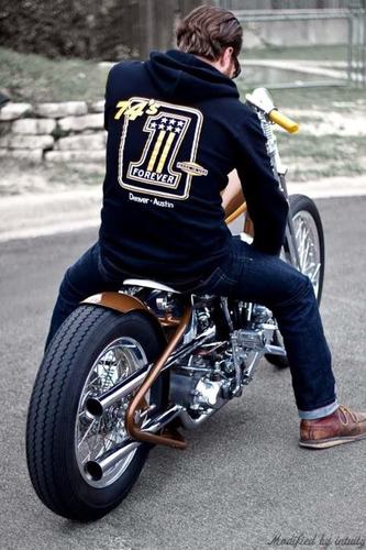 felixbt_009's profile picture. 