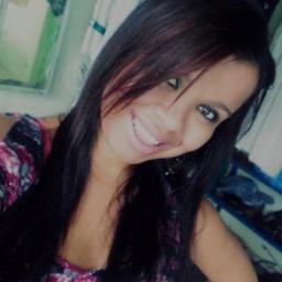 Pai preciso muito de ti.... Renova em mim o teu #amor e me faz repousar segura em teus #braços. Quero me esvaziar de mim mesma...e me encher de #Ti ! ☀❄