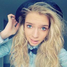 Ophlie39237636's profile picture. 21 Juin 2014 3          Directioner :)