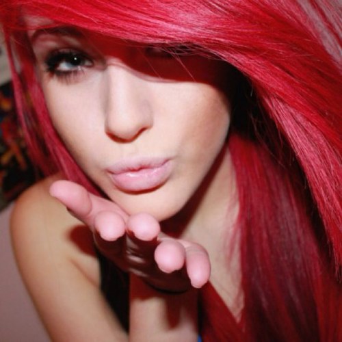 I'M HERE TO HELP YOU. Katherine loves Harmony. Smoke, kiss girls and fuck everything.