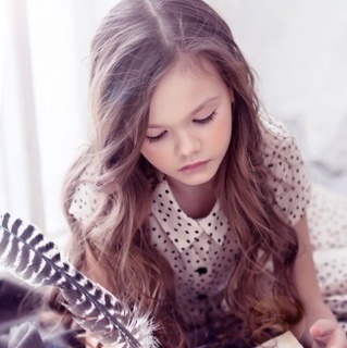 Chin up, buttercup. {Mini troublemaker to Bianca Di Angelo.}