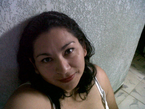 sheyliux_hoil's profile picture. La unica y original novia de @claudioalcaraz aunque el no lo sepa :D