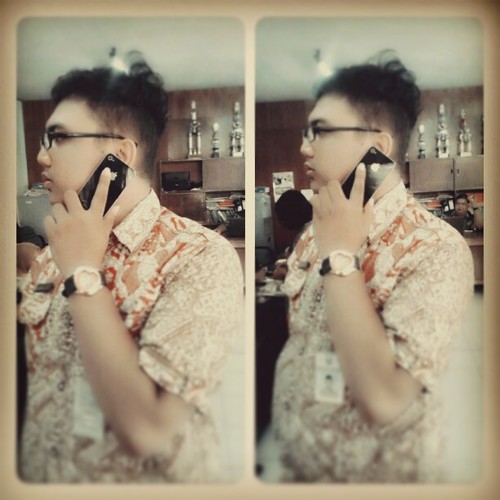 Instagram & path : ahmadezan.  Line : ahmadezan