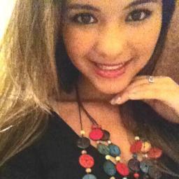 não me julgue ,voce consegue  ver meu rosto ,nao meu coração :):)