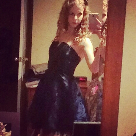 FabDisconnected's profile picture. Dancer by soul, not practice.  I post random shit! u know up wanna follow me :p I love ppl! tumblr: http://t.co/GMx89x6kay #rhetoricalyahs