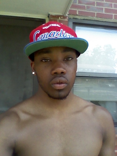 teamLeo: single: instagram:@wavehead360, 2012 Grad! thats all u need 2 knw wanna knw more hit that follow button.